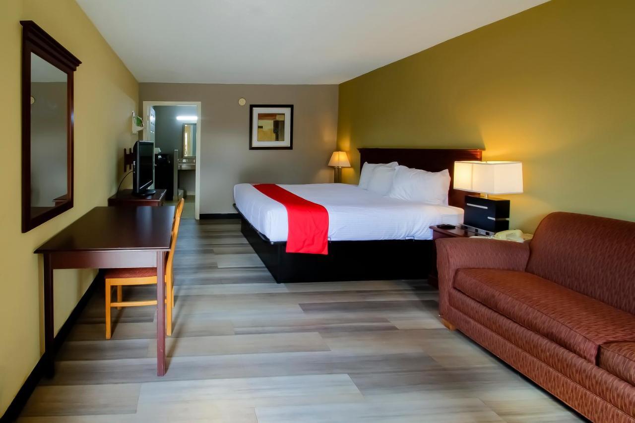 Cypress Inn & Suites Washington By Oyo Chocowinity Eksteriør bilde